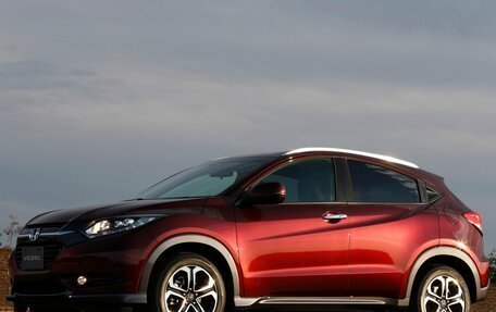 Honda Vezel, 2019 год, 1 990 000 рублей, 1 фотография