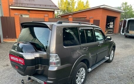 Mitsubishi Pajero IV, 2014 год, 3 200 000 рублей, 6 фотография