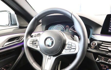 BMW 5 серия, 2019 год, 3 850 000 рублей, 12 фотография