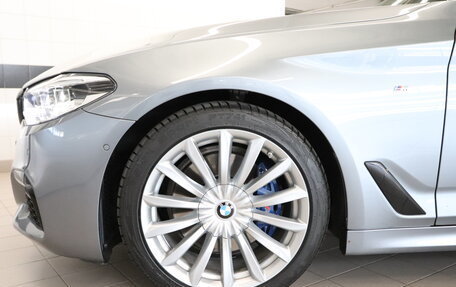 BMW 5 серия, 2019 год, 3 850 000 рублей, 13 фотография