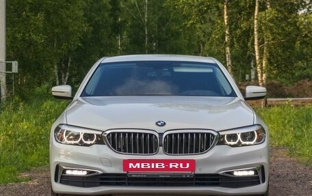 BMW 5 серия, 2018 год, 3 800 000 рублей, 10 фотография