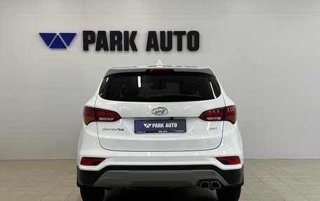 Hyundai Santa Fe III рестайлинг, 2017 год, 2 440 000 рублей, 4 фотография