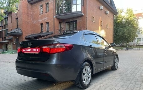 KIA Rio III рестайлинг, 2013 год, 860 000 рублей, 6 фотография