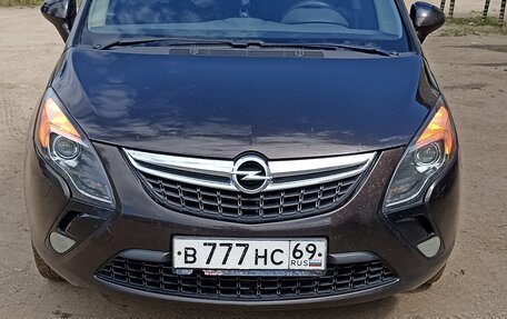 Opel Zafira C рестайлинг, 2013 год, 1 280 000 рублей, 2 фотография