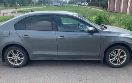 Volkswagen Jetta VI, 2012 год, 1 100 000 рублей, 5 фотография