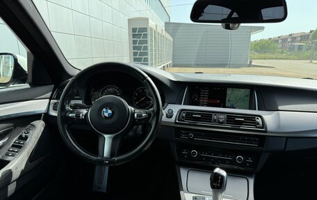 BMW 5 серия, 2015 год, 2 850 000 рублей, 15 фотография