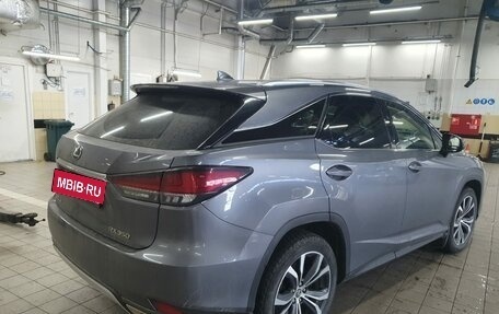 Lexus RX IV рестайлинг, 2020 год, 5 145 000 рублей, 2 фотография