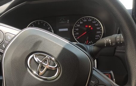 Toyota RAV4, 2023 год, 3 750 000 рублей, 4 фотография