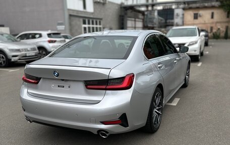 BMW 3 серия, 2019 год, 3 300 000 рублей, 4 фотография