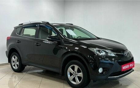 Toyota RAV4, 2015 год, 2 260 000 рублей, 3 фотография