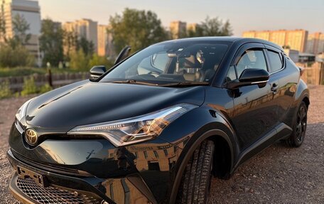 Toyota C-HR I рестайлинг, 2019 год, 2 500 000 рублей, 2 фотография