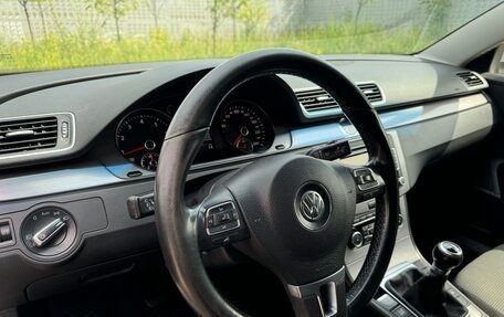 Volkswagen Passat B7, 2011 год, 1 070 000 рублей, 8 фотография