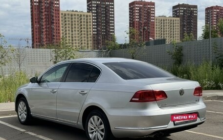 Volkswagen Passat B7, 2011 год, 1 070 000 рублей, 4 фотография