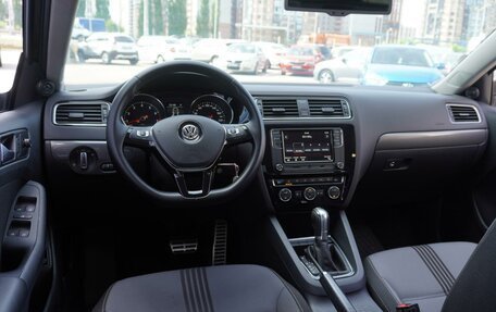 Volkswagen Jetta VI, 2016 год, 1 579 000 рублей, 6 фотография