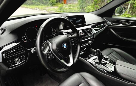 BMW 5 серия, 2018 год, 3 590 000 рублей, 6 фотография