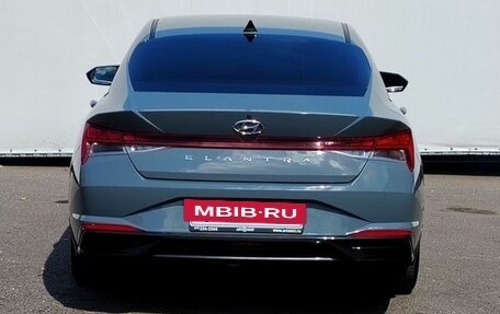 Hyundai Elantra, 2023 год, 2 400 000 рублей, 6 фотография
