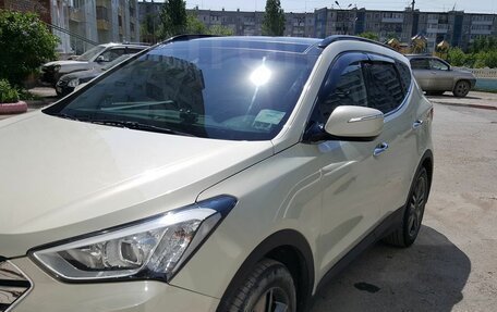 Hyundai Santa Fe III рестайлинг, 2013 год, 2 000 000 рублей, 2 фотография