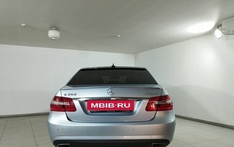 Mercedes-Benz E-Класс, 2012 год, 1 727 000 рублей, 5 фотография
