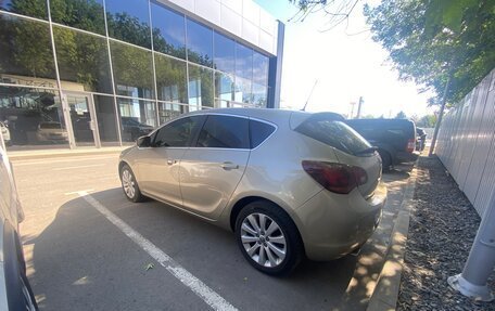 Opel Astra J, 2012 год, 860 000 рублей, 3 фотография