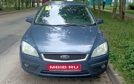 Ford Focus II рестайлинг, 2005 год, 360 000 рублей, 2 фотография