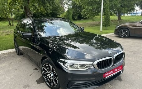 BMW 5 серия, 2017 год, 3 490 000 рублей, 2 фотография