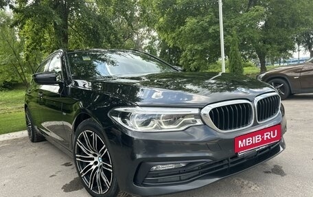 BMW 5 серия, 2017 год, 3 490 000 рублей, 3 фотография