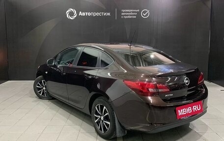 Opel Astra J, 2013 год, 933 000 рублей, 8 фотография