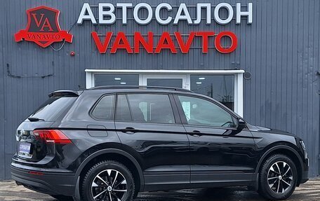 Volkswagen Tiguan II, 2018 год, 2 750 000 рублей, 8 фотография