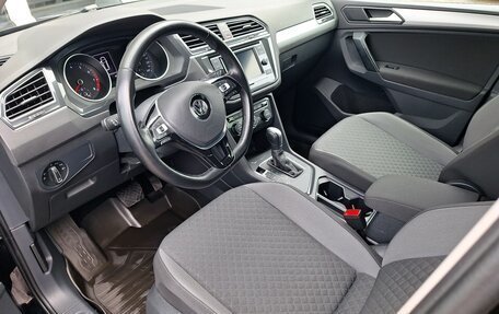 Volkswagen Tiguan II, 2018 год, 2 750 000 рублей, 10 фотография