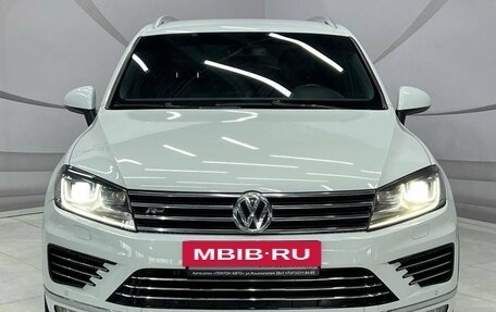 Volkswagen Touareg III, 2016 год, 3 048 000 рублей, 2 фотография