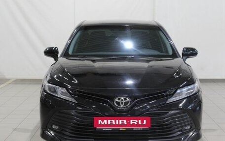 Toyota Camry, 2020 год, 2 325 000 рублей, 2 фотография