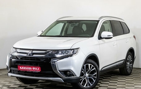 Mitsubishi Outlander III рестайлинг 3, 2018 год, 2 250 000 рублей, 1 фотография