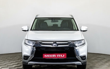 Mitsubishi Outlander III рестайлинг 3, 2018 год, 2 250 000 рублей, 2 фотография