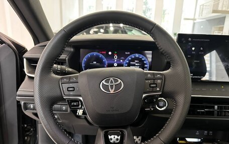 Toyota Camry, 2024 год, 4 500 000 рублей, 13 фотография