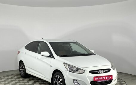 Hyundai Solaris II рестайлинг, 2012 год, 898 000 рублей, 2 фотография