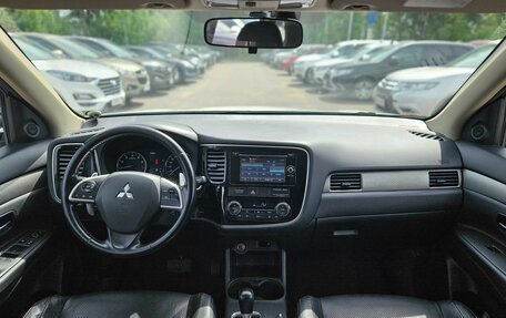 Mitsubishi Outlander III рестайлинг 3, 2013 год, 1 474 400 рублей, 7 фотография