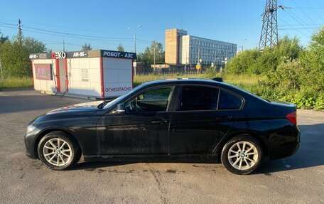 BMW 3 серия, 2013 год, 1 355 000 рублей, 12 фотография