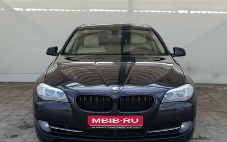 BMW 5 серия, 2013 год, 1 580 000 рублей, 2 фотография