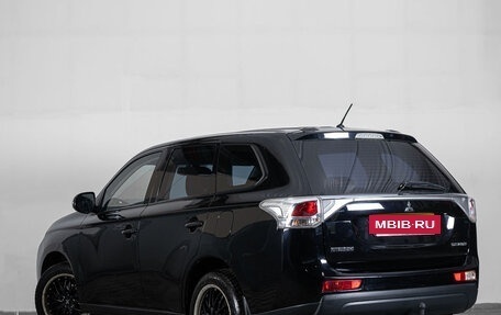 Mitsubishi Outlander III рестайлинг 3, 2012 год, 1 349 000 рублей, 6 фотография