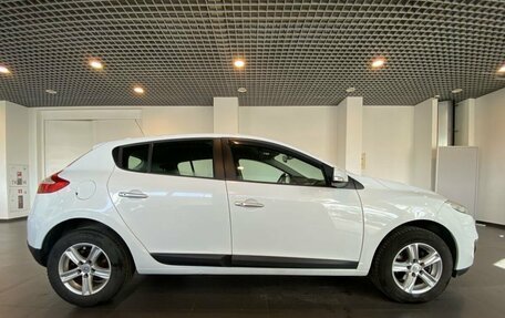 Renault Megane III, 2014 год, 880 000 рублей, 2 фотография