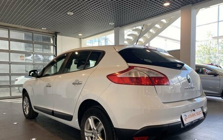 Renault Megane III, 2014 год, 880 000 рублей, 5 фотография