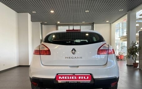 Renault Megane III, 2014 год, 880 000 рублей, 4 фотография