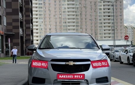 Chevrolet Cruze II, 2010 год, 675 000 рублей, 1 фотография