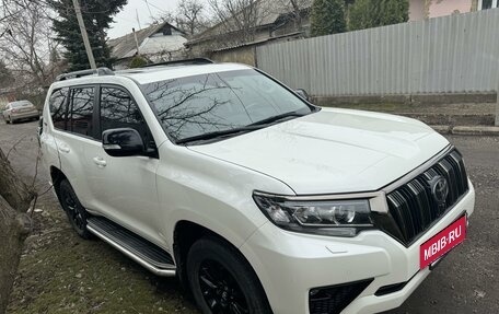 Toyota Land Cruiser Prado 150 рестайлинг 2, 2021 год, 7 590 000 рублей, 3 фотография