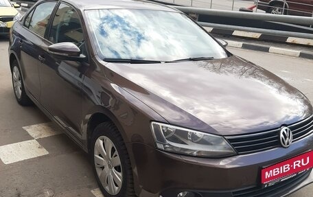 Volkswagen Jetta VI, 2014 год, 1 500 000 рублей, 1 фотография
