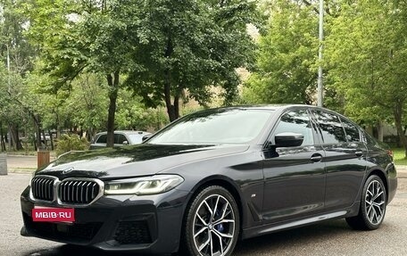 BMW 5 серия, 2021 год, 6 300 000 рублей, 1 фотография