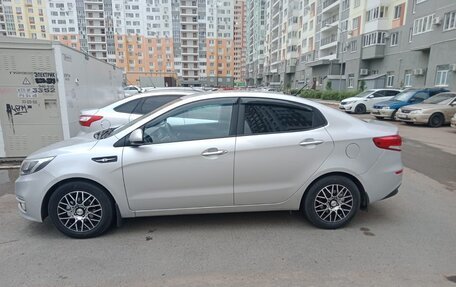 KIA Rio III рестайлинг, 2015 год, 1 030 000 рублей, 4 фотография