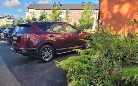 Toyota RAV4, 2016 год, 2 950 000 рублей, 9 фотография