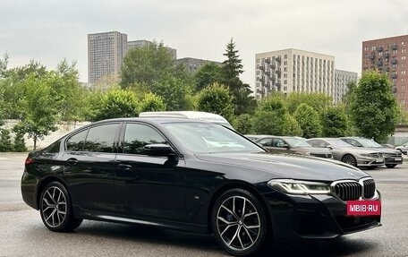 BMW 5 серия, 2021 год, 6 300 000 рублей, 3 фотография
