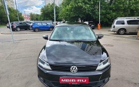Volkswagen Jetta VI, 2014 год, 1 100 000 рублей, 1 фотография